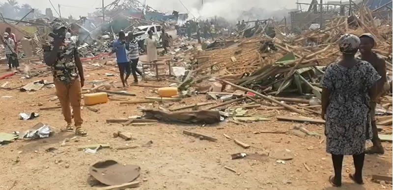 ಘನಾ ದೇಶದಲ್ಲಿ ಟ್ರಕ್ ಸ್ಪೋಟ 17 ಮಂದಿ ಸಾವು….