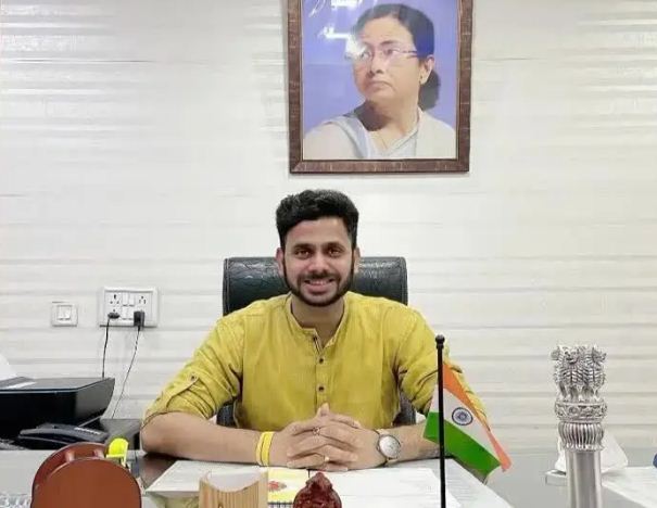 Minister of Sports at the auction of IPL Saaksha Tv