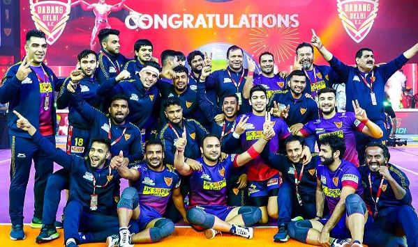 pro-kabaddi-Dabang Delhi beat Patna Pirates saaksha tv