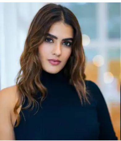 ಕುಡಿದು ಕಾರು ಚಾಲನೆ ನಟಿ,  ಕಾವ್ಯ ಥಾಪರ್ ಬಂಧನ…..