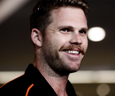 ipl-2022-live-auction Lockie Ferguson is SOLD to gujarat_titans saaksha tv