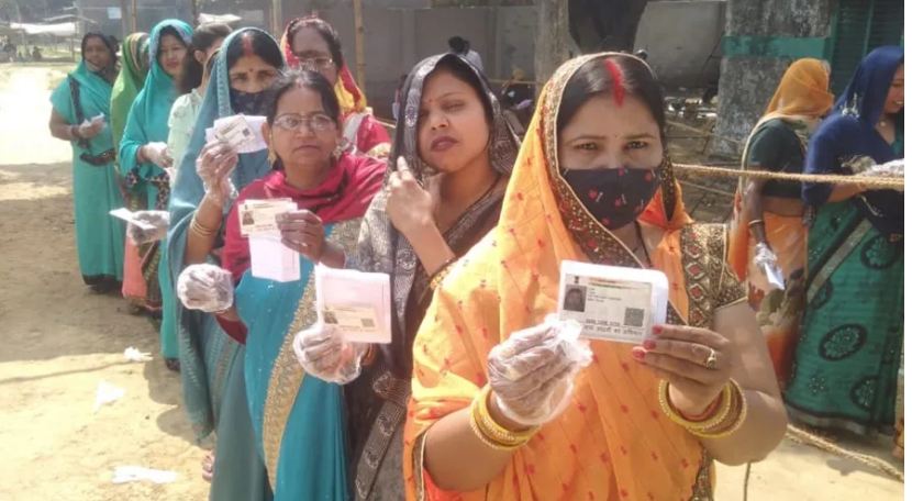 UP Elections 2022 : ಉತ್ತರ ಪ್ರದೇಶದಲ್ಲಿ 403 ಕ್ಷೇತ್ರಗಳ ಪೈಕಿ 116 ಸ್ಥಾನಗಳಲ್ಲಿ ಬಿಜೆಪಿ ಆರಂಭಿಕ ಮುನ್ನಡೆ