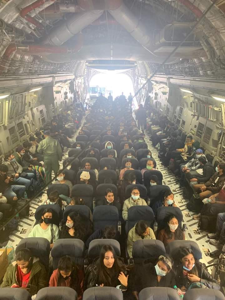 ಉಕ್ರೇನ್ ನಲ್ಲಿ ಸಿಲಿಕಿದ್ದ 31 ಕನ್ನಡಿಗರು ಸುರಕ್ಷಿತವಾಗಿ ಬೆಂಗಳೂರಿಗೆ ವಾಪಸ್