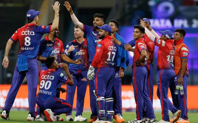 IPL ಮೇಲೆ ಕರೋನಾ ಕರಿನೆರಳು – ಡೆಲ್ಲಿ ತಂಡದ  ಆಟಗಾರನಿಗೆ ಕೋವಿಡ್ ಪಾಸಿಟೀವ್ …