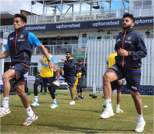 eng-vs-ind-rohit-sharma-joins-team-first-training saaksha tv