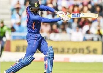 ind-vs-wi-1st-t20-Krishnamachari batting for Deepak Hooda saaksha tv