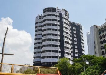 Noida: ಕೆಲವೇ ಕ್ಷಣಗಳಲ್ಲಿ ಅವಳಿ ಕಟ್ಟಡ ಧ್ವಂಸಕ್ಕೆ ಕ್ಷಣಗಣನೆ…