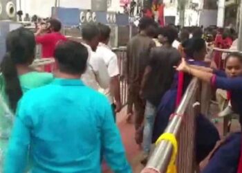 3 dead 2 injured in stampede at Khatu Shyam temple in Rajasthan saaksha tv