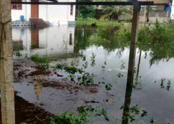 Mandya Flood risk for Srirangapatna's riverside people saaksha tv