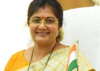 Shashikala jolle Priyank Kharge has lost respect saaksha tv