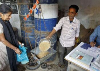 PMGKAY: ಗರೀಬ್ ಕಲ್ಯಾಣ್ ಯೋಜನೆ ವಿಸ್ತರಣೆ –  ಡಿಸೆಂಬರ್ ವರೆಗೆ ಉಚಿತ ಪಡಿತರ…