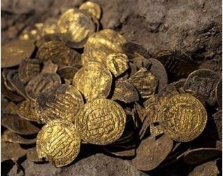 UK | ರಾತ್ರೋರಾತ್ರಿ ಕೋಟ್ಯಾಧಿಪತಿಗಳಾದ ದಂಪತಿ