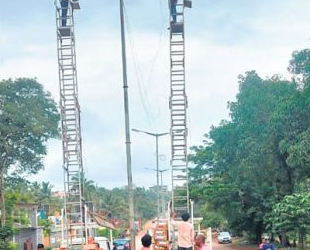 Mangalore Installation of street lights has started again saaksha tv