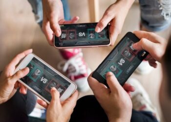 Online Gaming: ಭಾರತದಲ್ಲಿ ಹೆಚ್ಚಿದ ಆನ್ ಲೈನ್ ಗೇಮರ್ ಗಳು -ಗೇಮಿಂಗ್ ಉದ್ಯಮ 38% ಬೆಳವಣಿಗೆ…