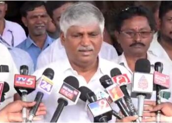 JDS MLA Puttaraju slams mp sumalatha ambarish