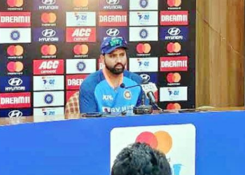 rohit-explain-why-dinesh-karthik-sent-ahead-rishabh-pant