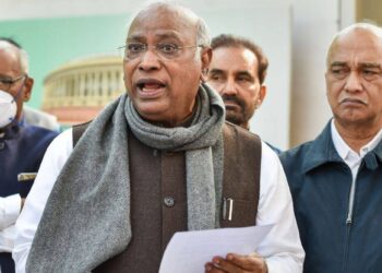 mallikarjun-kharge-has-no-cars-asset-details