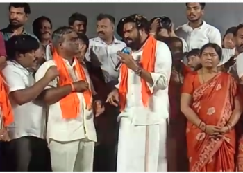 SC/ST Reservation: ಬಳ್ಳಾರಿಯಲ್ಲಿ ಶ್ರೀರಾಮುಲು ಗೆ ಅದ್ದೂರಿ ಸ್ವಾಗತ..  