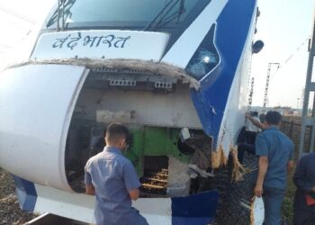 Vande Bharat Express: ವಂದೇ ಭಾರತ್ ಎಕ್ಸ್ ಪ್ರೆಸ್ ರೈಲಿಗೆ ಮತ್ತೆ  ಅಪಘಾತ – ಹಸು ಡಿಕ್ಕಿ… 