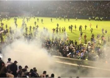 Indonesia 127-killed-in-mass-riots-during-football-match