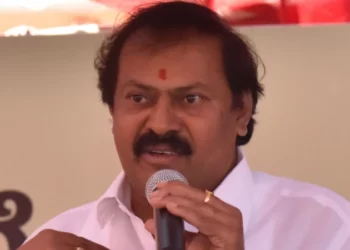 ಶಾಸಕ ಸ್ಥಾನಕ್ಕೆ ರಾಜೀನಾಮೆ ನೀಡಿದ ಅಖಂಡ ಶ್ರೀನಿವಾಸಮೂರ್ತಿ!