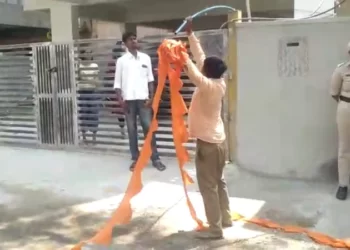 ಬಿಜೆಪಿಗೆ ಶಾಕ್ ನೀಡಿದ ಚುನಾವಣಾಧಿಕಾರಿಗಳು! ಏಕೆ? ಹಲವು ನಾಯಕರ ವಿರುದ್ಧ ಪ್ರಕರಣ ದಾಖಲು
