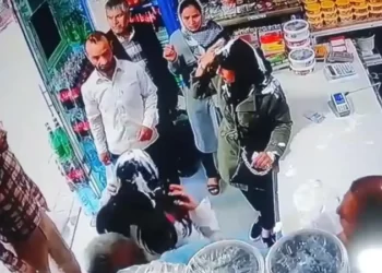 ಹಿಜಬ್ ಧರಿಸಿಲ್ಲ ಎಂದು ಮಹಿಳೆಯರ ಮೇಲೆ ಮೊಸರು ಸುರಿದು ಹಲ್ಲೆ