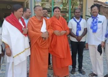 ಮೀಸಲಾತಿಗೆ ವಿರೋಧಿ- ಸ್ವಾಮೀಜಿ ಆತ್ಮಹತ್ಯೆಗೆ ಯತ್ನ