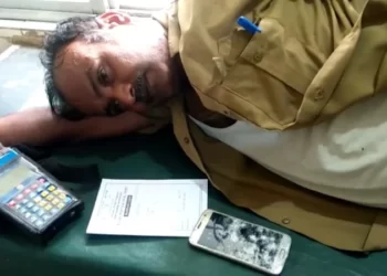 ಮಹಿಳೆಯೊಂದಿಗೆ ಅನುಚಿತ ವರ್ತನೆ; ನಿರ್ವಾಹಕನ ಮೇಲೆ ಹಲ್ಲೆ