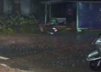 ಹಲವು ಜಿಲ್ಲೆಗಳಲ್ಲಿ ಶುರುವಾದ ಮಳೆರಾಯನ ಆರ್ಭಟ; ರೈತರಲ್ಲಿ ಸಂತಸ