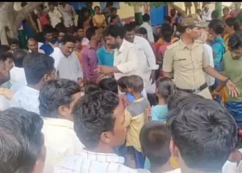 ಬಿಸಿಯೂಟದಲ್ಲಿ ಹಲ್ಲೆ ಪತ್ತೆ ವಿದ್ಯಾರ್ಥಿಗಳು ಅಸ್ವಸ್ಥ