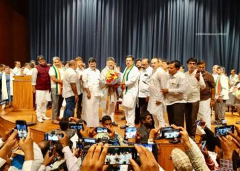 ಆಪರೇಷನ್ ಹಸ್ತ’ಕ್ಕೆ ಕಾಂಗ್ರೆಸ್ ಹೈಕಮಾಂಡ್ ಅಸ್ತು