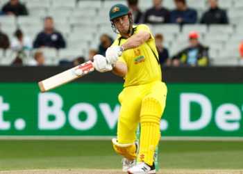 ದಕ್ಷಿಣ ಆಫ್ರಿಕಾ ವಿರುದ್ಧ ಭರ್ಜರಿ ಜಯ ಸಾಧಿಸಿದ ಆಸೀಸ್