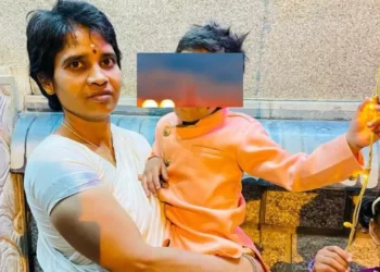 ಗಂಡ ಸತ್ತ ದಿನವೇ ಸೊಂಟಕ್ಕೆ ಮಗು ಕಟ್ಟಿಕೊಂಡು ಕೆರೆಗೆ ಹಾರಿದ ತಾಯಿ