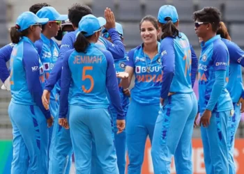 ಚಿನ್ನಕ್ಕೆ ಮುತ್ತಿಡಲು ಯತ್ನಿಸುತ್ತಿರುವ ಭಾರತ