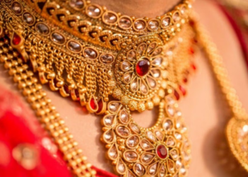 ತೆಲಂಗಾಣ ಚುನಾವಣೆ ಪ್ರಣಾಳಿಕೆಯಲ್ಲಿ ಭರ್ಜರಿ ಕೊಡುಗೆ! ಮಹಿಳೆಯರಿಗೆ ಸಿಗಲಿದೆ ಚಿನ್ನ?