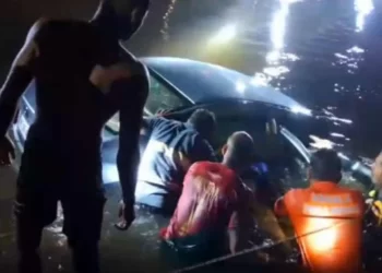 ಜಿಪಿಎಸ್ ನಂಬಿ ಕೊಚ್ಚಿಹೋದ ಇಬ್ಬರು ವೈದ್ಯರು