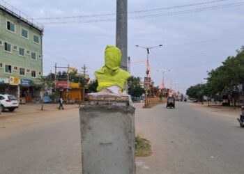 ರಾತ್ರೋರಾತ್ರಿ ಕುವೆಂಪು, ಅಪ್ಪು ಪ್ರತಿಮೆಗಳ ನಿರ್ಮಾಣ