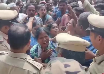 ಮಾರಕಾಸ್ತ್ರಗಳಿಂದ ಕೊಚ್ಚಿ ವ್ಯಕ್ತಿಯ ಕೊಲೆ