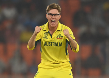 AUS v AFG: ಆಸೀಸ್ v ಅಫ್ಘಾನ್ ರೋಚಕ ಫೈಟ್: ರಶೀದ್, ಜ್ಹಂಪ ನಡುವೆ ಮುಖಾಮುಖಿ