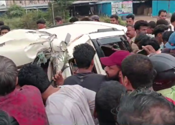 ಕಾರು ಭೀಕರ ಅಪಘಾತ; ಎರಡು ಸಾವು, ಐವರ ಸ್ಥಿತಿ ಗಂಭೀರ