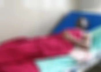 ನಾಯಿ ಬೊಗಳಿದ ವಿಚಾರ; ಆಸಿಡ್ ಎರಚಿದ ದಂಪತಿ