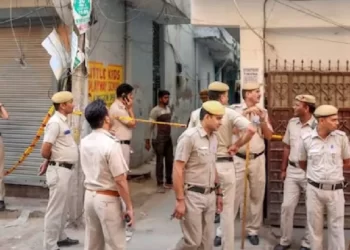 ತ್ರಿಕೋನ ಪ್ರೇಮ ಪ್ರಕರಣ; 50 ಬಾರಿ ಇರಿದು ಕೊಲೆ ಮಾಡಿದ ವ್ಯಕ್ತಿ!