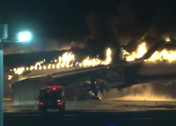 ವಿಮಾನ ಅವಘಡ; ಐವರ ದುರ್ಮರಣ!