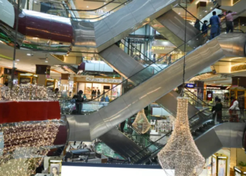 ಪಾಕ್ ನಲ್ಲಿ ಆರ್ಥಿಕ ಬಿಕ್ಕಟ್ಟು; ಗಗನಕ್ಕೆ ಏರಿದ ಅಗತ್ಯ ವಸ್ತುಗಳ ಬೆಲೆ!