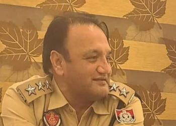 ಪೊಲೀಸ್ ಅಧಿಕಾರಿಯ ಬರ್ಬರ ಹತ್ಯೆ!