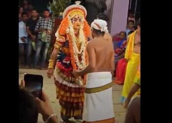 ದೈವ ನರ್ತನದ ವೇಳೆ ಹೃದಯಾಘಾತಕ್ಕೆ ಬಲಿಯಾದ ವ್ಯಕ್ತಿ!