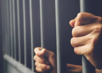 ಪೆರೋಲ್ ಮೇಲೆ ಬಂದಿದ್ದ ವ್ಯಕ್ತಿಯಿಂದ ಅತ್ಯಾಚಾರ!