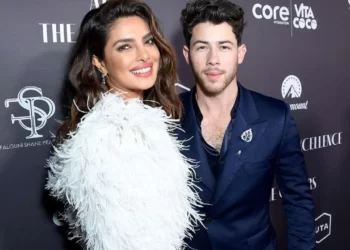 165 ಕೋಟಿ ರೂ. ಮೌಲ್ಯದ ಮನೆ ಬಿಟ್ಟು ಹೊರಗೆ ಬಂದ ಪ್ರಿಯಾಂಕಾ!