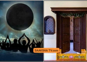 ಅಮಾವಾಸ್ಯೆಯ ಇಂದು ಸಂಜೆಯ ಈ 1 ದ್ರವ್ಯವನ್ನು ರಂಗಸ್ಥಳದ ಬಾಗಿಲಿಗೆ ಎರಚಿದರೆ ಕರ್ಮದಿಂದ ಆಗುವ ಋಣ ಸಮಸ್ಯೆ ತಕ್ಷಣ ಪರಿಹಾರವಾಗುತ್ತದೆ.